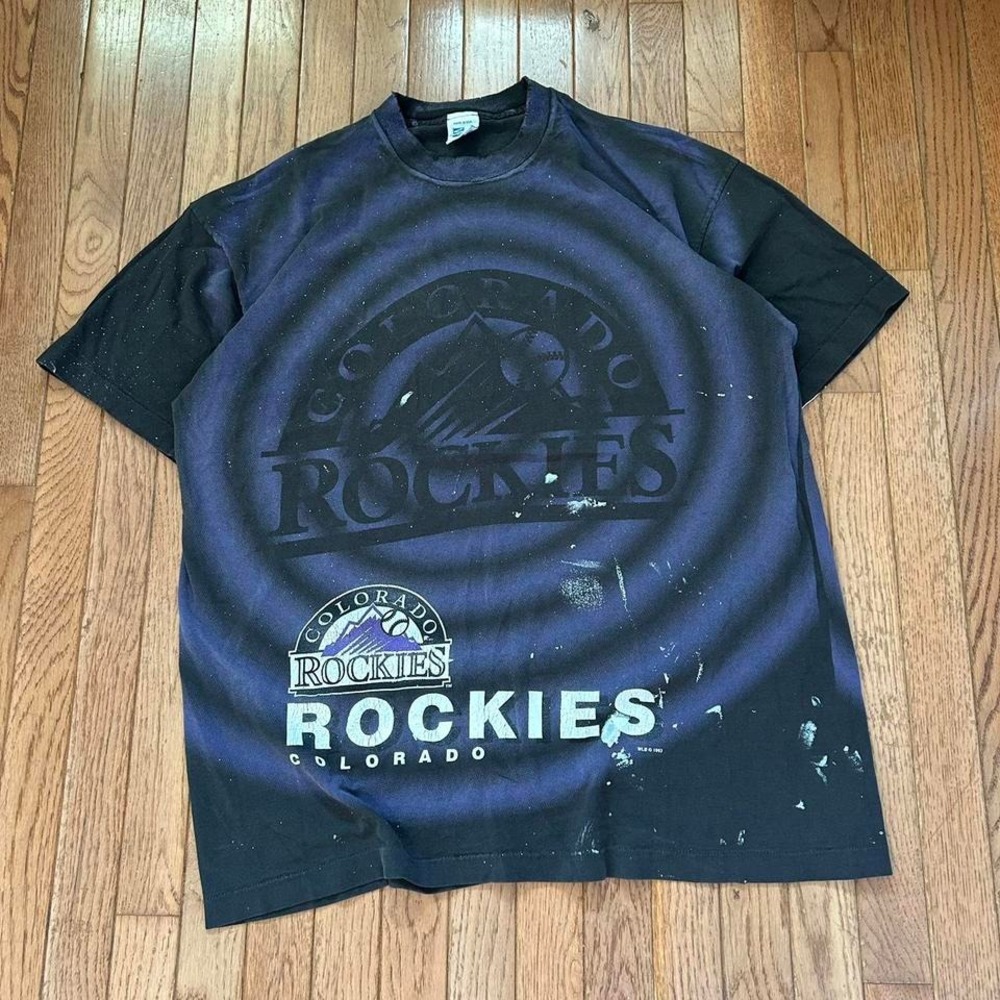 Vintage 90's‎ Colorado Rockies Salem All Over Print Shirt